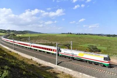 ईथियो-जिबूती रेलवे ने अपनी सेवा शुरू की